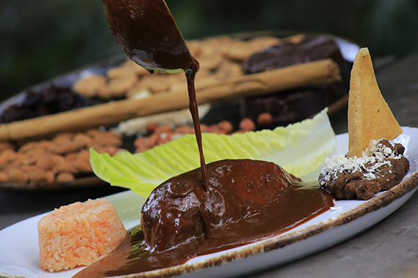 San Lucas Atzala ofrece venta de mole tradicional 24 y 25 de julio