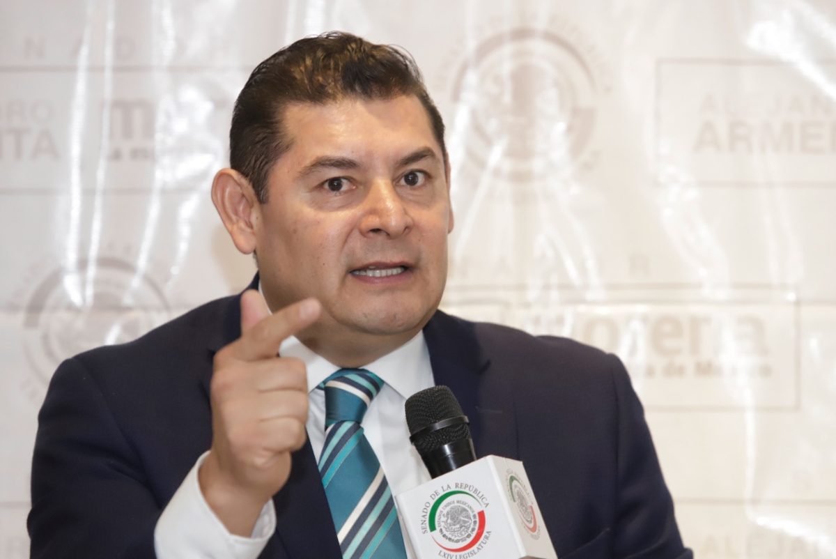 Oficial. Armenta, entre los aspirantes a presidir Senado: Monreal