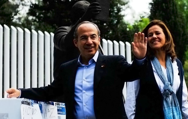 Calderón y Zavala regresan a México; ella buscará una diputación