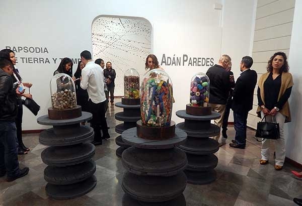 “Rapsodia de tierra y tiempo”, muestra de Adán Paredes en el Museo Universitario