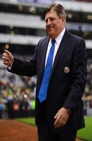 Miguel Herrera renovó contrato con el América hasta 2024