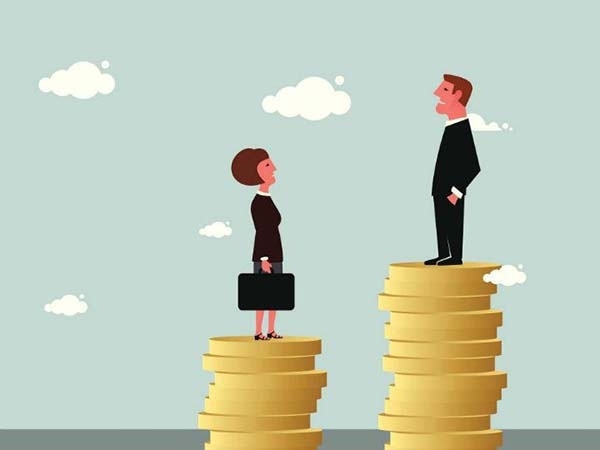 Persiste brecha salarial en Puebla; hombres ganan 21% más que mujeres