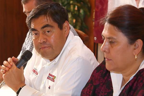 La política no puede ser causa de rencor, espeta Barbosa a Armenta y Lagunes