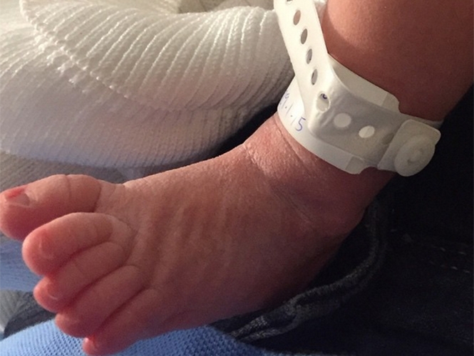 Shakira publicó primera foto de Sasha