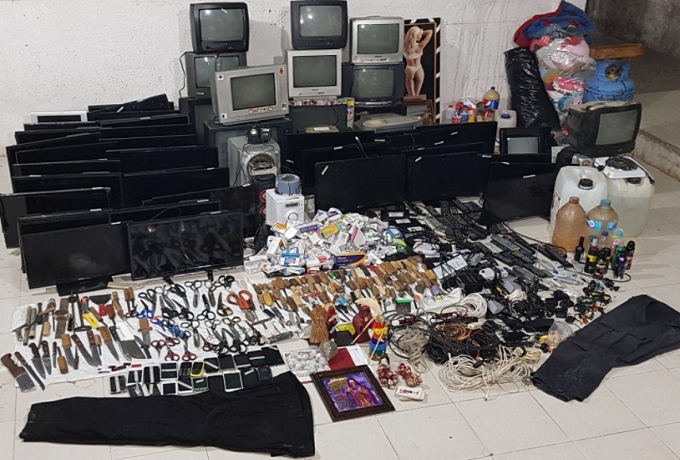 Más de 45 mil pesos y artículos eléctricos, el decomiso en el Cereso de Huauchinango