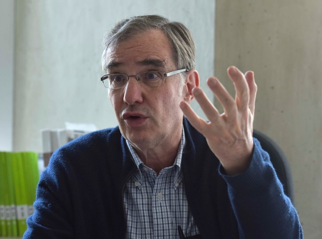 AMLO tiene “resorte autoritario”: José Woldenberg