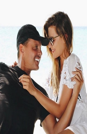 Michelle Salas llamó cobarde a Luis Miguel por considerarla “producto de un acostón”