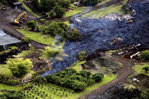 FOTOS: Avanza río de lava del volcán Kilauea sobre Hawai
