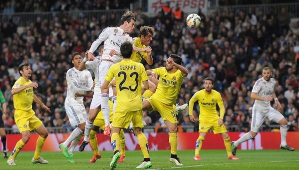 Real Madrid 1-1 ante Villarreal, árbitro no marcó penal sobre Chicharito