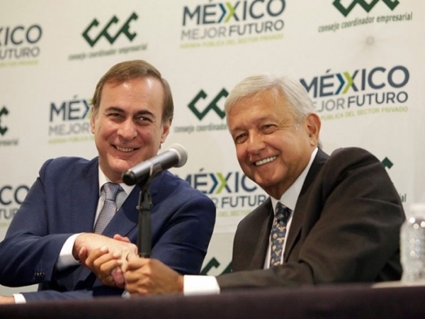 AMLO y CCE alistan programa de apoyo para 2.6 millones de jóvenes