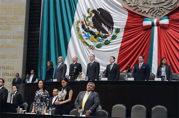 Cámara de Diputados niega entrega de bono por reformas