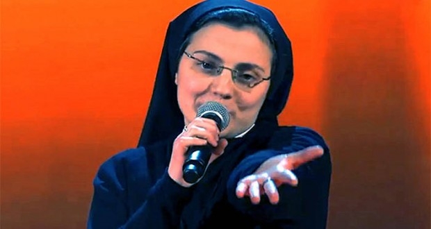 VIDEO: Sor Cristina, ganadora de La Voz Italia, debutará con Like a Virgin