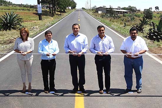 RMV entrega reconstrucción de carretera dañada por “Ingrid” y “Manuel” en 2013