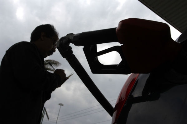 Gasolina Magna rebasa los 13 pesos; noveno gasolinazo 2014