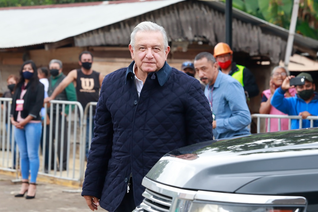 Seis de cada 10 poblanos, aún aprueban a AMLO