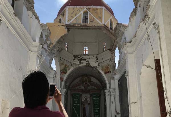 Atzala, Puebla: Ismael sigue sin saber que su familia murió en el bautizo más triste de México