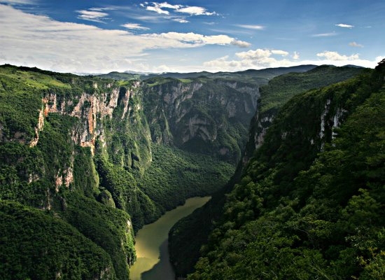 Conoce el fantástico Cañón del Sumidero en Chiapas
