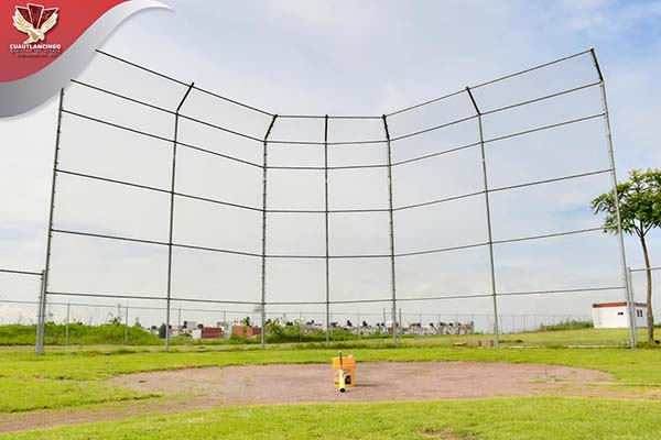 Ayuntamiento de Cuautlancingo rehabilita la Unidad Deportiva San Juan