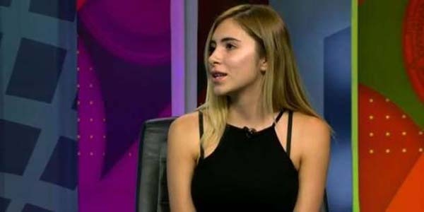 Fernanda, la joven tachada como escort por senador del PAN