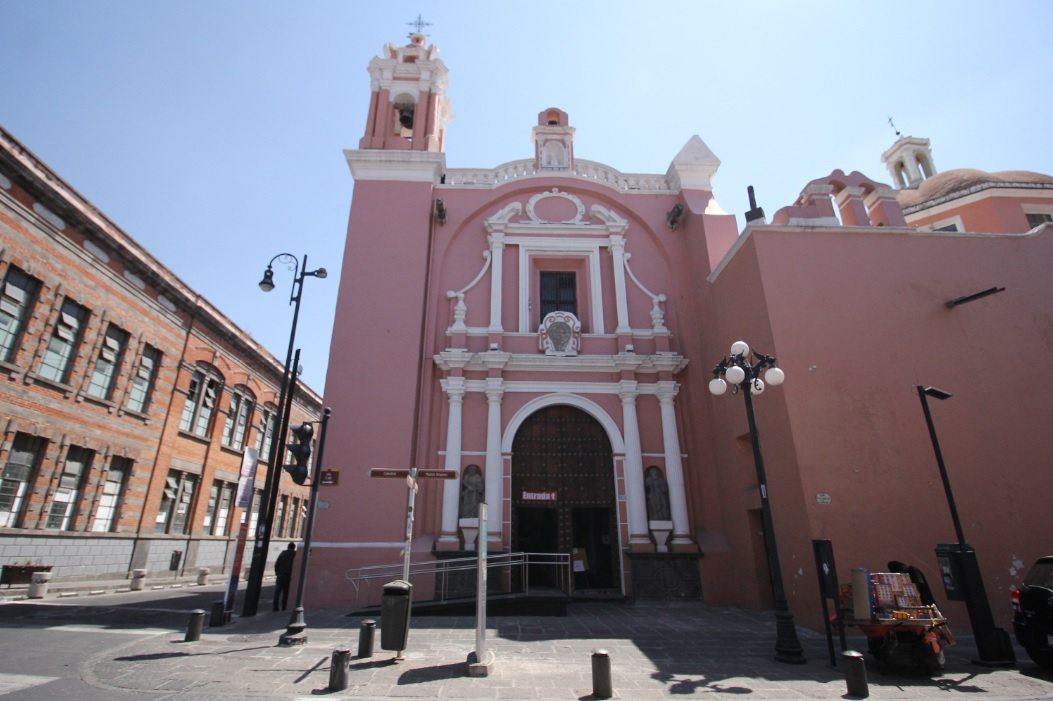 Segob reitera llamado a suspender procesiones en Semana Santa