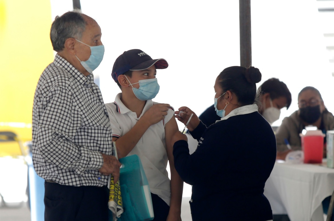 Puebla supera los 7 mil casos activos de COVID; 61% de municipios con contagios