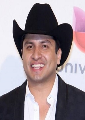 Eliminan música de Julión Álvarez de Spotify y YouTube