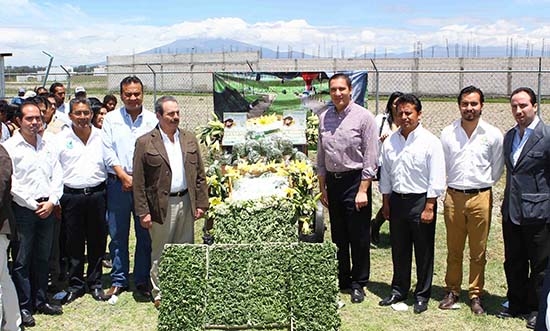 RMV entrega 275.8 mdp en incentivos a productores de Puebla