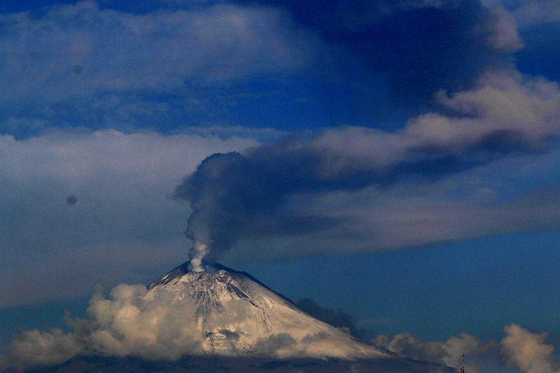 FOTOS: Popocatépetl emite 479 exhalaciones de baja intensidad