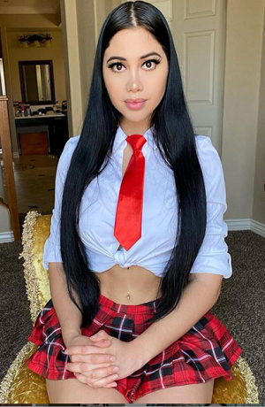 Jailyne Ojeda causa furor por posts en Instagram