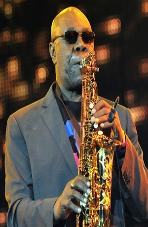Muere ex saxofonista de Michael Jackson y Rihanna