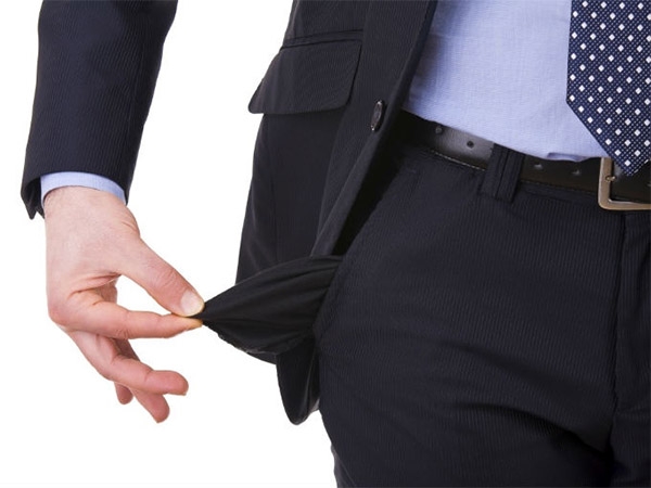 Salario de profesionistas aumenta 25 pesos en un año
