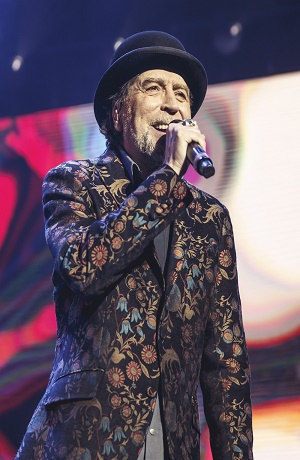 Joaquín Sabina dejó el hospital tras cirugía por derrame cerebral