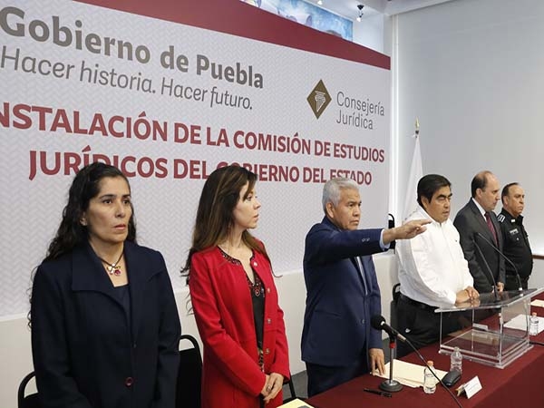 Gobernadores no podemos ser beneficiarios de la desviación de la ley: Barbosa