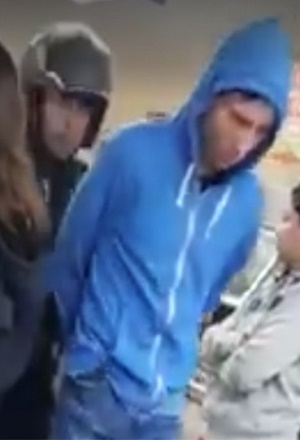 VIDEO: Detienen a Jürgen Damm por negarse a revisión
