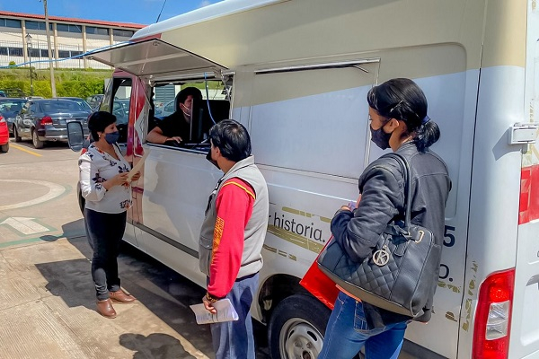 SMT agiliza expedición de licencias de manejo con unidades móviles