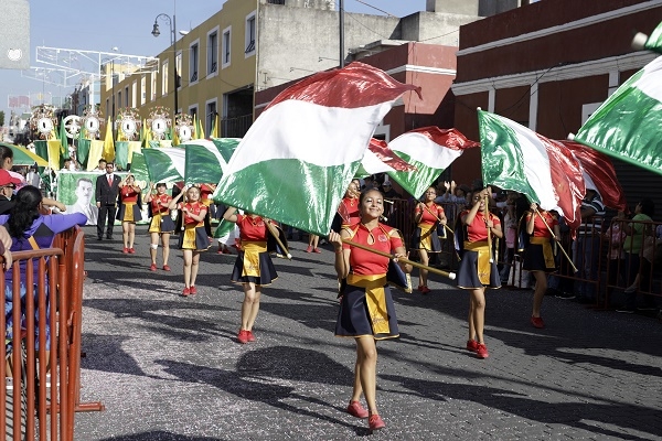 Así fue el desfile conmemorativo al inicio de la Independencia de México en Puebla