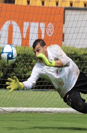 Club Puebla “troleó” a Tigres y Nahuel Guzmán