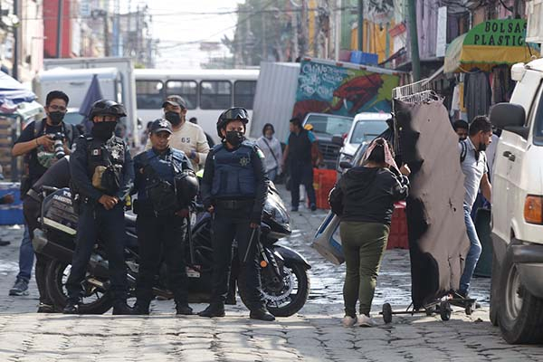 Reordenamiento de ambulantes ha avanzado 95%, afirma Eduardo Rivera