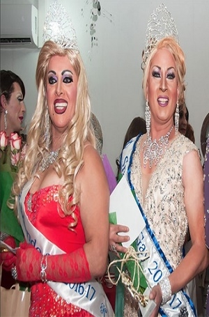 VIDEO: Surge #LadyAventones, agredió a ganadora de concurso LGBTQ por envidia