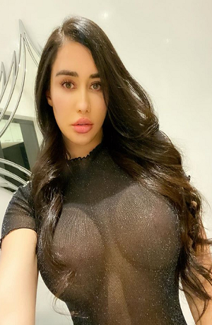 Joselyn Cano presume cero estrías en redes sociales