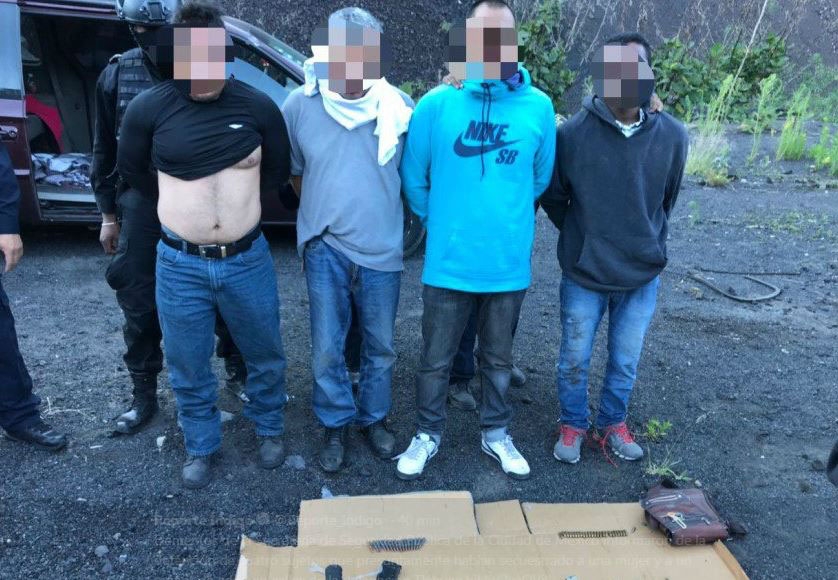 Rescatan a madre e hija que serían enterradas por secuestradores