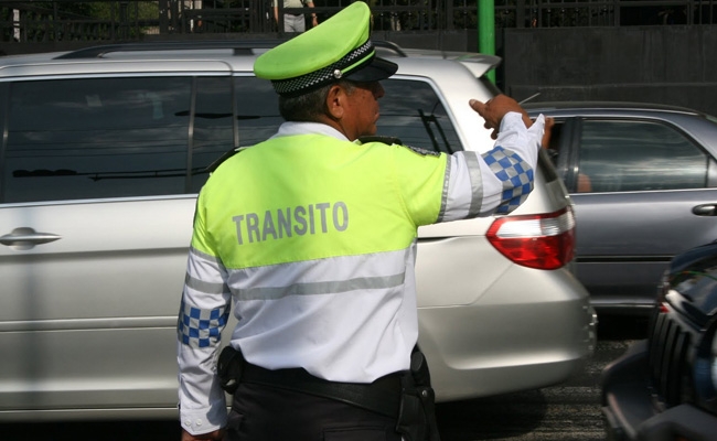 Eliminan vueltas continuas con nuevo reglamento de tránsito del DF