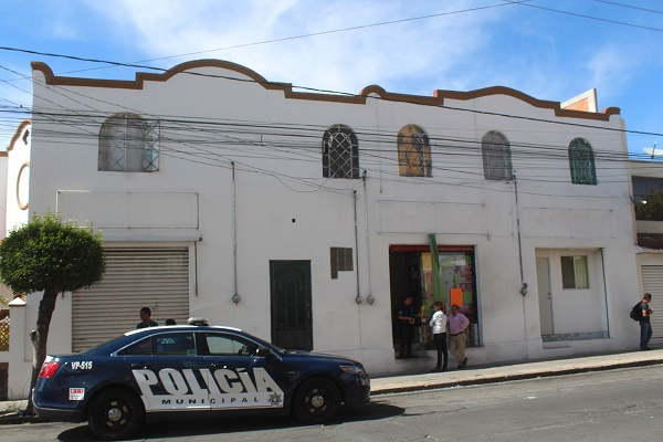 Recibió un balazo en la cabeza tras oponerse a asalto en Puebla