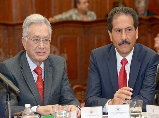 BUAP inaugura ciclo de conferencias para analizar la reforma energética
