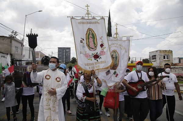 VIDEO/FOTOS: Así fue el paso de la Antorcha Guadalupana en la capital poblana