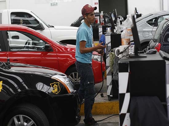 Profeco supervisará operación de los 16 verificentros de Puebla