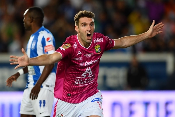León es bicampeón del futbol mexicano, derrotó 2-0 a Pachuca