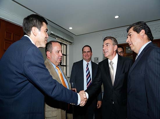 Alcalde de Puebla anuncia 9 proyectos de inversión por 7 mmdp; generarán 12 mil empleos directos