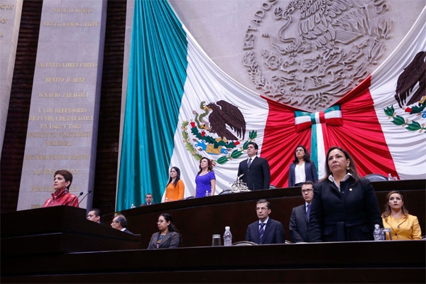 Diputados federales gastan en cantinas, spas y hoteles de lujo