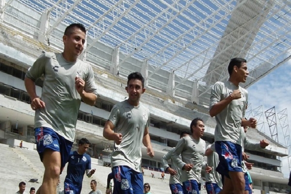 La Franja: Hobbit Bermúdez reportó a la pretemporada camotera